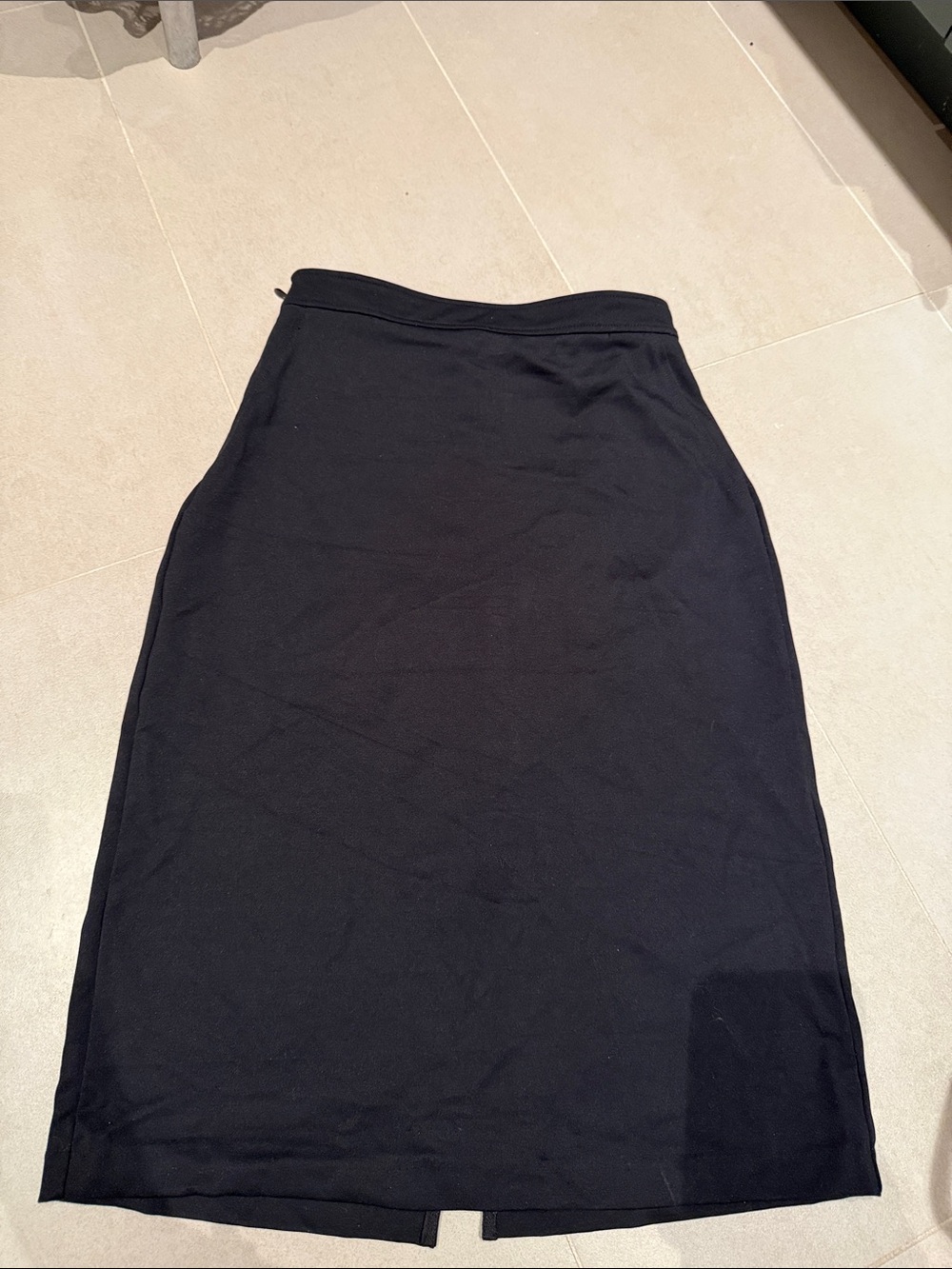 Women's Black Pencil Skirt - Sleek Office Staple